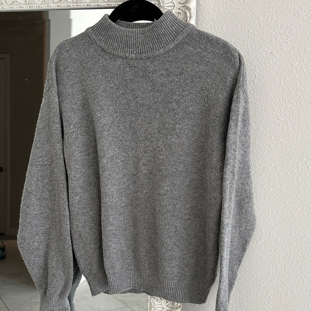 Brandy Melville Charcoal Sweater